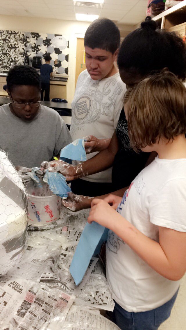 Jfall1982's tweet image. Paper mache in the after school program at Smart! #flspride #smart #papermache
