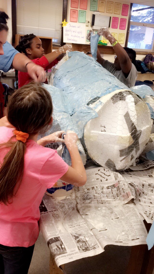 Jfall1982's tweet image. Paper mache in the after school program at Smart! #flspride #smart #papermache