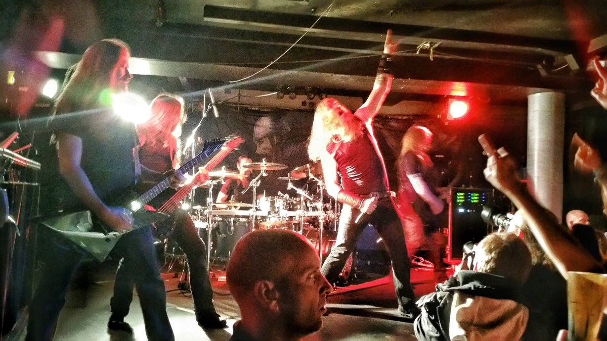 LondonMetalhead's tweet photo. @AmonAmarthBand 🔥🔥🔥 at @TheUnderworld 💀💀💀 https://t.co/NIc8sZHQ7b