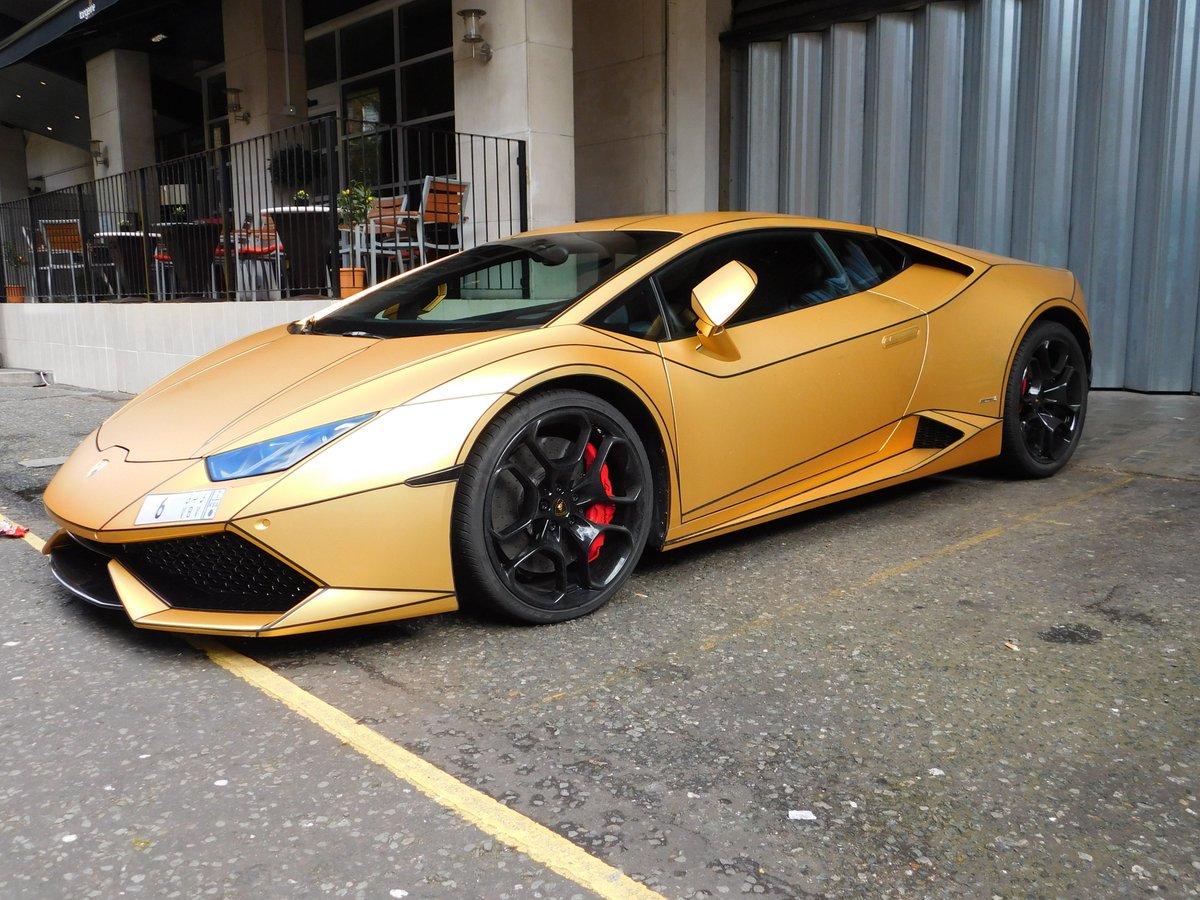 bloxxo on X: A gold wrapped Lamborghini Huracan with black Tron style  accents. Lamborghini supercars TheSupercar Bloxxo  t.codvf2jZ3cON  X