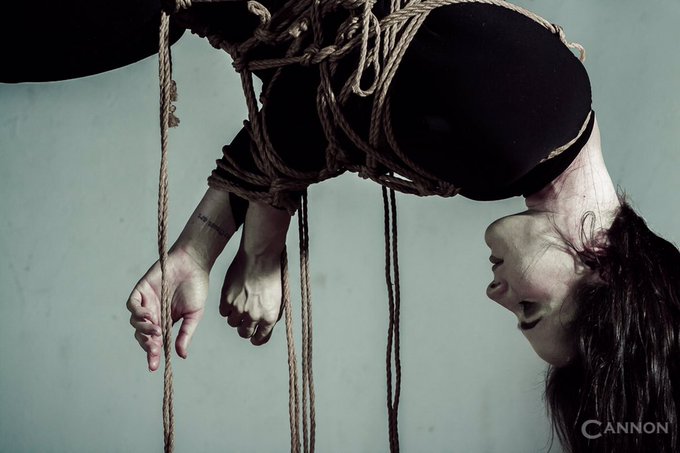 In @RiggerCannon 's basement part 2. Rigging and photos @RiggerCannon , rope is @mocojute https://t.<a class="tags" target="_blank" title="On Twitter" href="/?out=eyJ0eXAiOiJKV1QiLCJhbGciOiJIUzUxMiJ9.eyJpYXQiOjE3MjE1ODUwMjAsImlzcyI6InR3cG9ybnN0YXJzLmNvbSIsIm5iZiI6MTcyMTU4NTAyMCwiZXhwIjoxNzUzMTIxMDIwLCJyZWRpcmVjdF91cmwiOiJodHRwczovL3R3aXR0ZXIuY29tL1JpZ2dlckNhbm5vbiJ9.0vjXE7VAWjj8VhPiz3vtJgwV2QWWocihZ2HmSsw_LcwRog9J2dWpt7Rd_5LTWm2nwHsEesy7vfBMAsF7yWlLJw">@RiggerCannon</a>