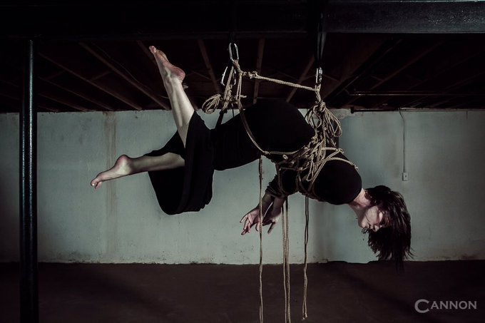 In @RiggerCannon 's basement part 2. Rigging and photos @RiggerCannon , rope is @mocojute https://t.<a class="tags" target="_blank" title="On Twitter" href="/?out=eyJ0eXAiOiJKV1QiLCJhbGciOiJIUzUxMiJ9.eyJpYXQiOjE3MjE1ODUwMjAsImlzcyI6InR3cG9ybnN0YXJzLmNvbSIsIm5iZiI6MTcyMTU4NTAyMCwiZXhwIjoxNzUzMTIxMDIwLCJyZWRpcmVjdF91cmwiOiJodHRwczovL3R3aXR0ZXIuY29tL1JpZ2dlckNhbm5vbiJ9.0vjXE7VAWjj8VhPiz3vtJgwV2QWWocihZ2HmSsw_LcwRog9J2dWpt7Rd_5LTWm2nwHsEesy7vfBMAsF7yWlLJw">@RiggerCannon</a>