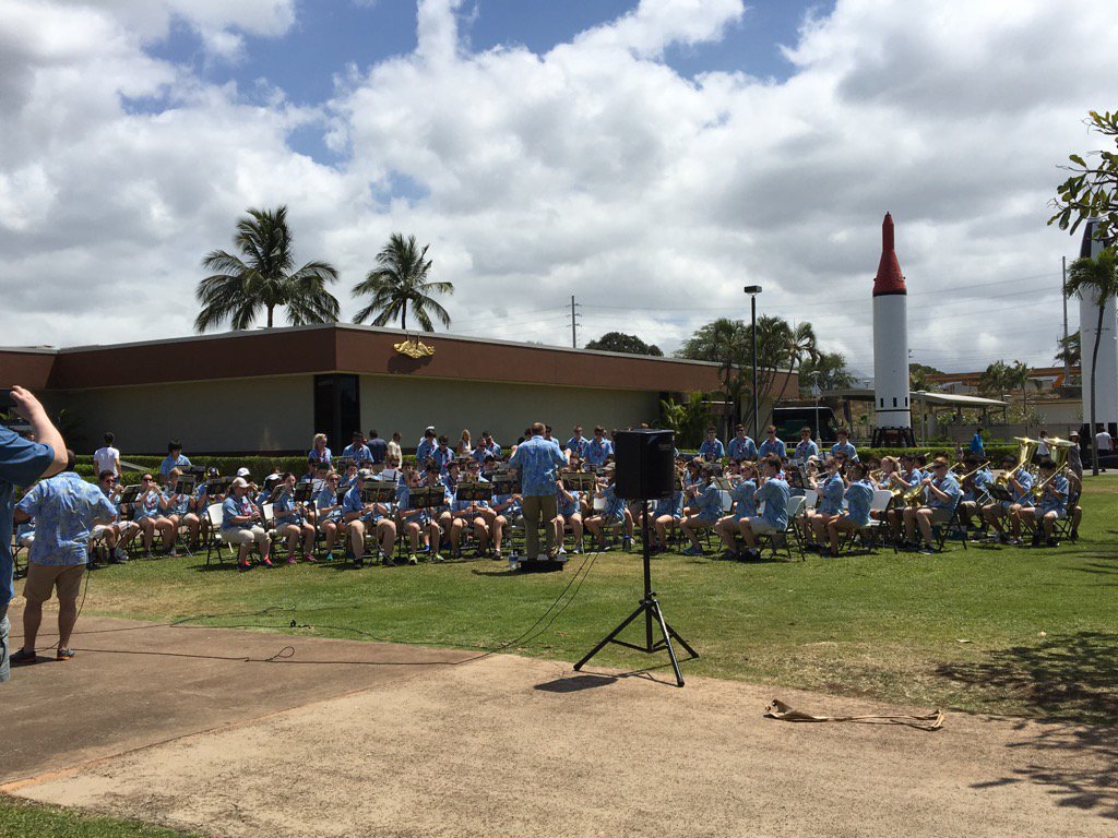 ASKCello's tweet image. GBS Band and Choir performing at Pearl Harbor @Glenbrook_south #glenbrookhawaii2016