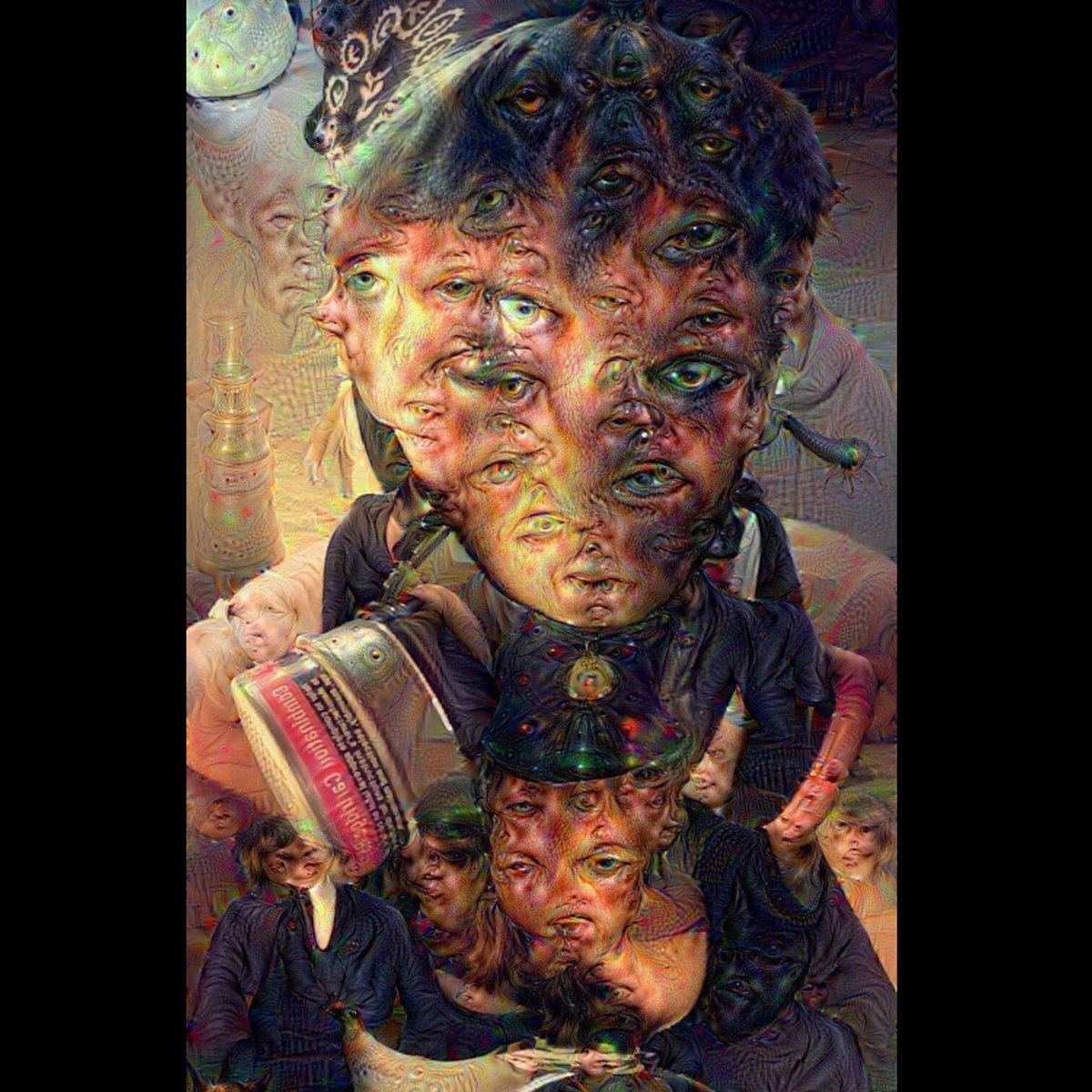 judicious_riot's tweet image. I definitely look my best through #GOOGLEDREAM #artist #painting #ladytattooers