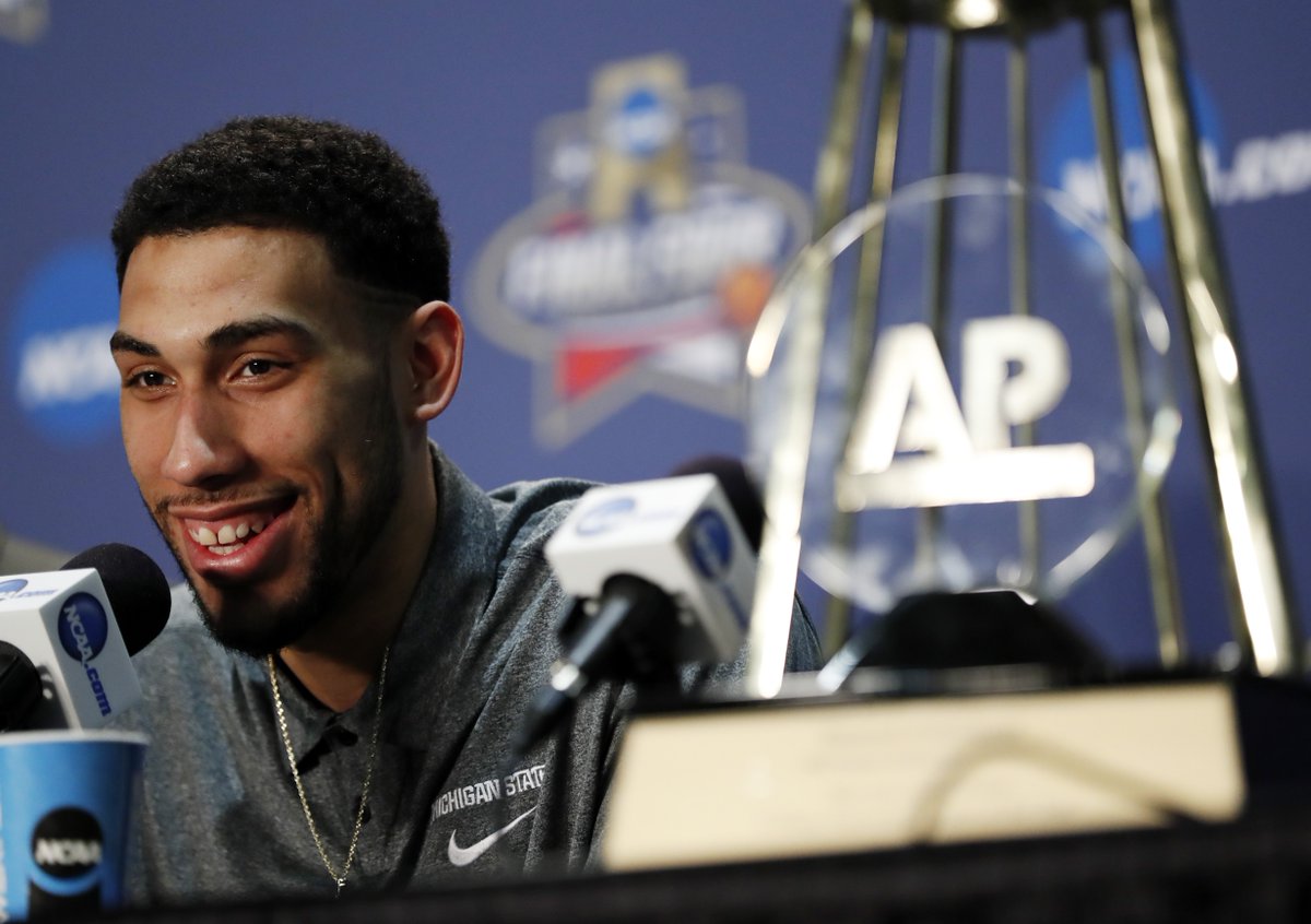 MSU_Basketball's tweet photo. Photos from today's Associated Press Player of the Year press conference. (Photo credit: Associated Press) https://t.co/5A8wGsNVwu