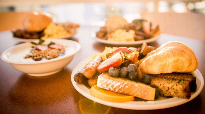 DailyHiveVan's tweet photo. 5 can’t miss menu items found on Whistler Blackcomb https://t.co/rOd5hSzqim https://t.co/JM7ZNDh64S&amp;nbsp;