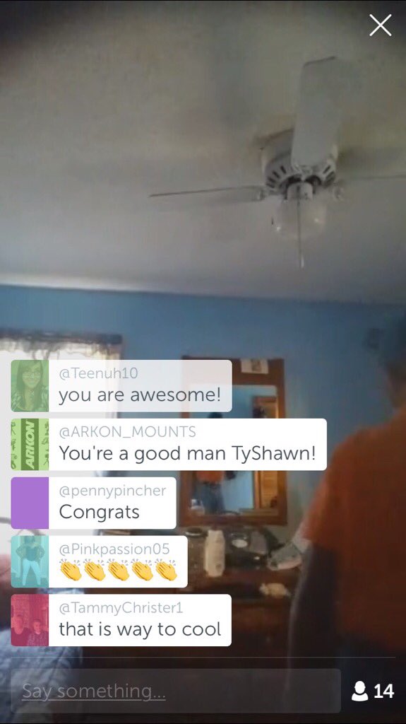 KeezOfLife's tweet photo. .@Ro116unashamed #Periscope: Let me talk about @ARKON_MOUNTS for a quick second. #quicksc… https://t.co/Cj4EIo85b8 https://t.co/P61o9qepZO