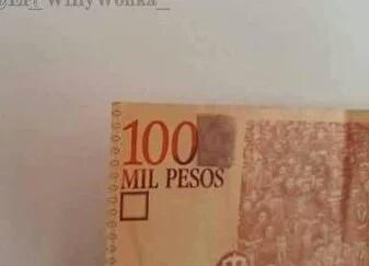 santorendon's tweet photo. Ya llegó a mis manos el billete de cien mil pesos. 
*Los envidiosos dirán que es un remiendo. https://t.co/MvbBOTRnr0