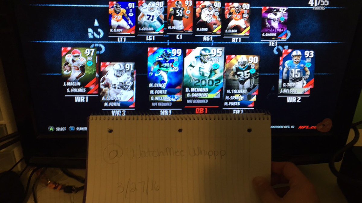 WatchMeeWhippp's tweet image. Selling my entire team on MUT for 25$. 256k in coins included! Done with madden for this season! DM if interested!