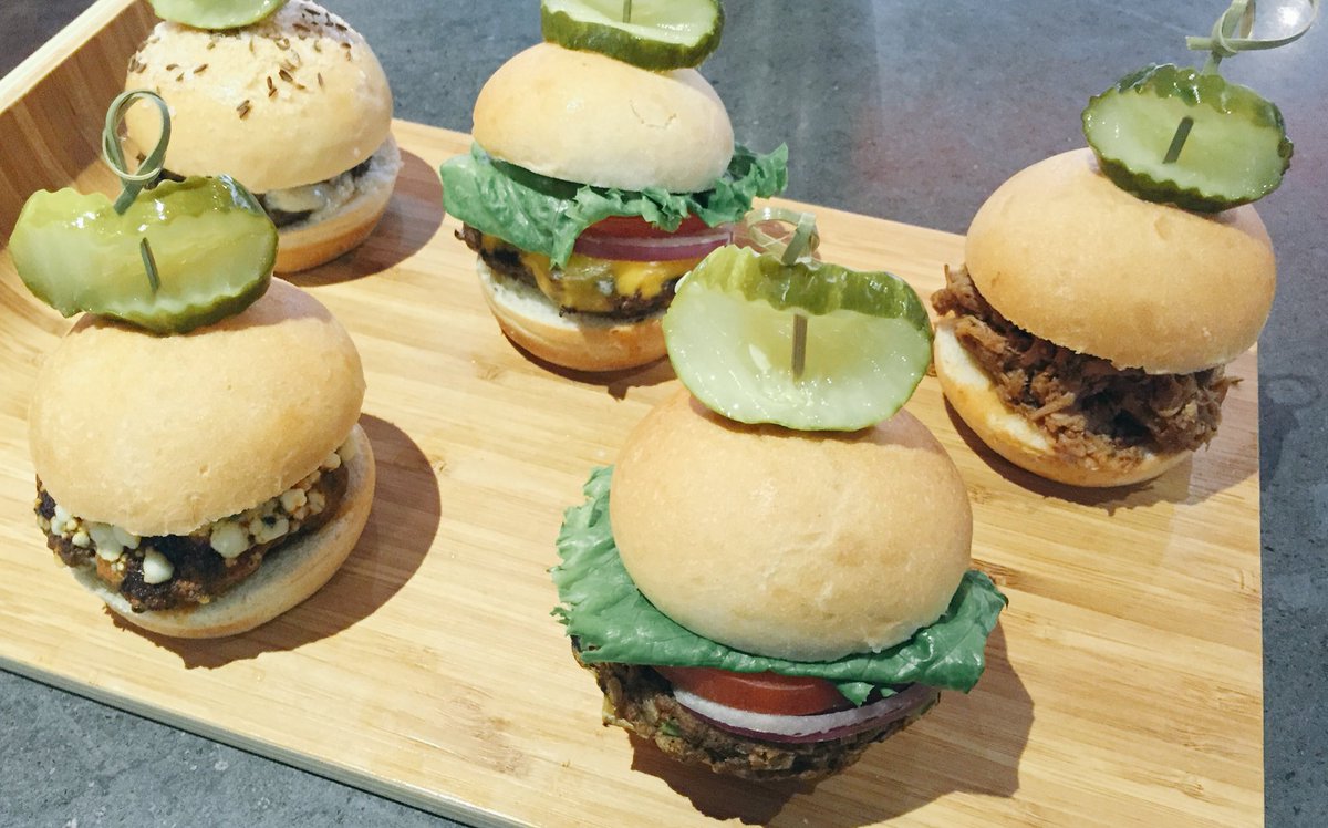 BUFFoodRetail's tweet photo. ALMOST too cute to eat! Coming Monday! #Sliders #QueenCityKitchen #BUFAirportEats #DelawareNorth https://t.co/ii6Fvv8xTF
