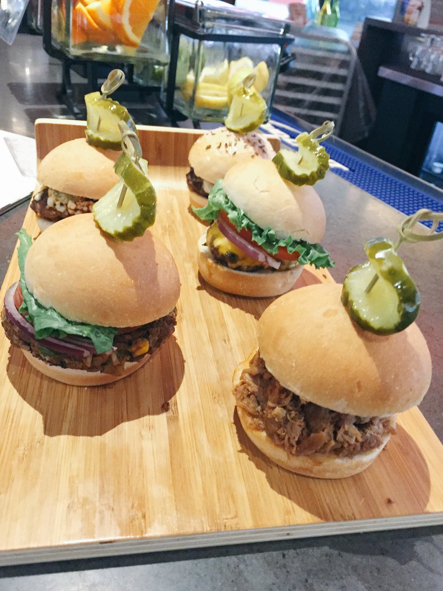 BUFFoodRetail's tweet photo. ALMOST too cute to eat! Coming Monday! #Sliders #QueenCityKitchen #BUFAirportEats #DelawareNorth https://t.co/ii6Fvv8xTF