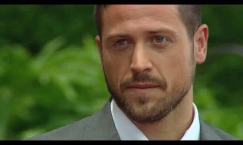 GrageraMore's tweet photo. Guero vas a ganar vcte #100x100pascualyguero #YoContigoMe como el mundo https://t.co/K73odXRssk