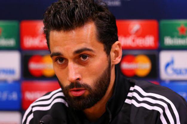 .<a href="/aarbeloa17/">Álvaro Arbeloa</a>: "Lo que dijo de cono si Piqué fuera un amigo, me dolería.Pero viniendo de él,la verdad que no"

#ZASCA