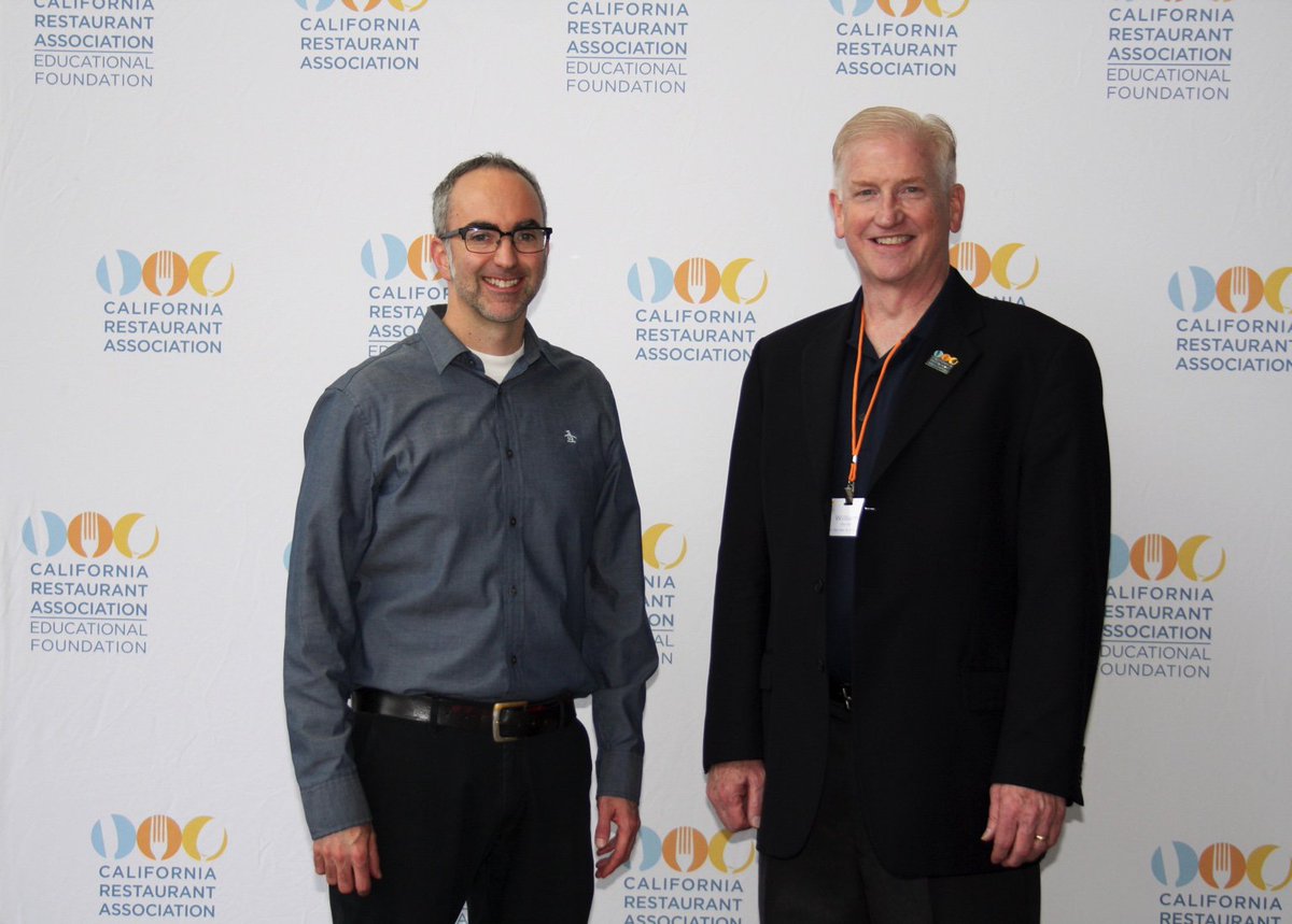 WmBender's tweet photo. Brian Murphy @brianmug Teacher SDHS & me at @CalRestaurants #CAProStart 2016. @Foodable @RockMyRestoTV @ProStart https://t.co/x4kK6HyX4l