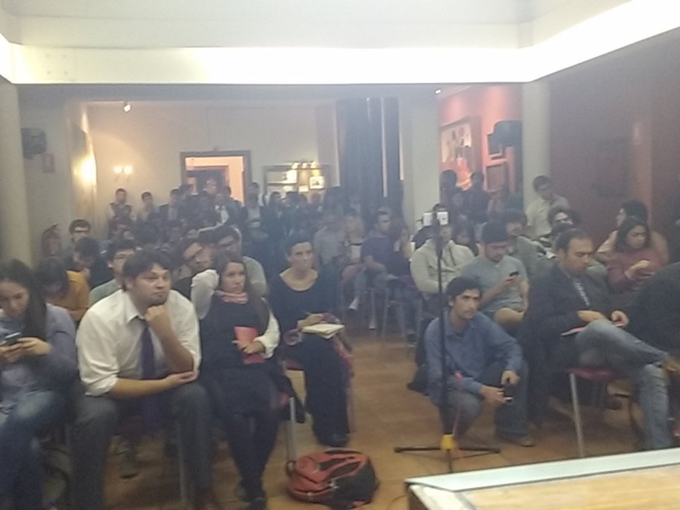 iigualdad's tweet photo. Gran convocatoria en #DebateJS https://t.co/BRRWZnH9JQ