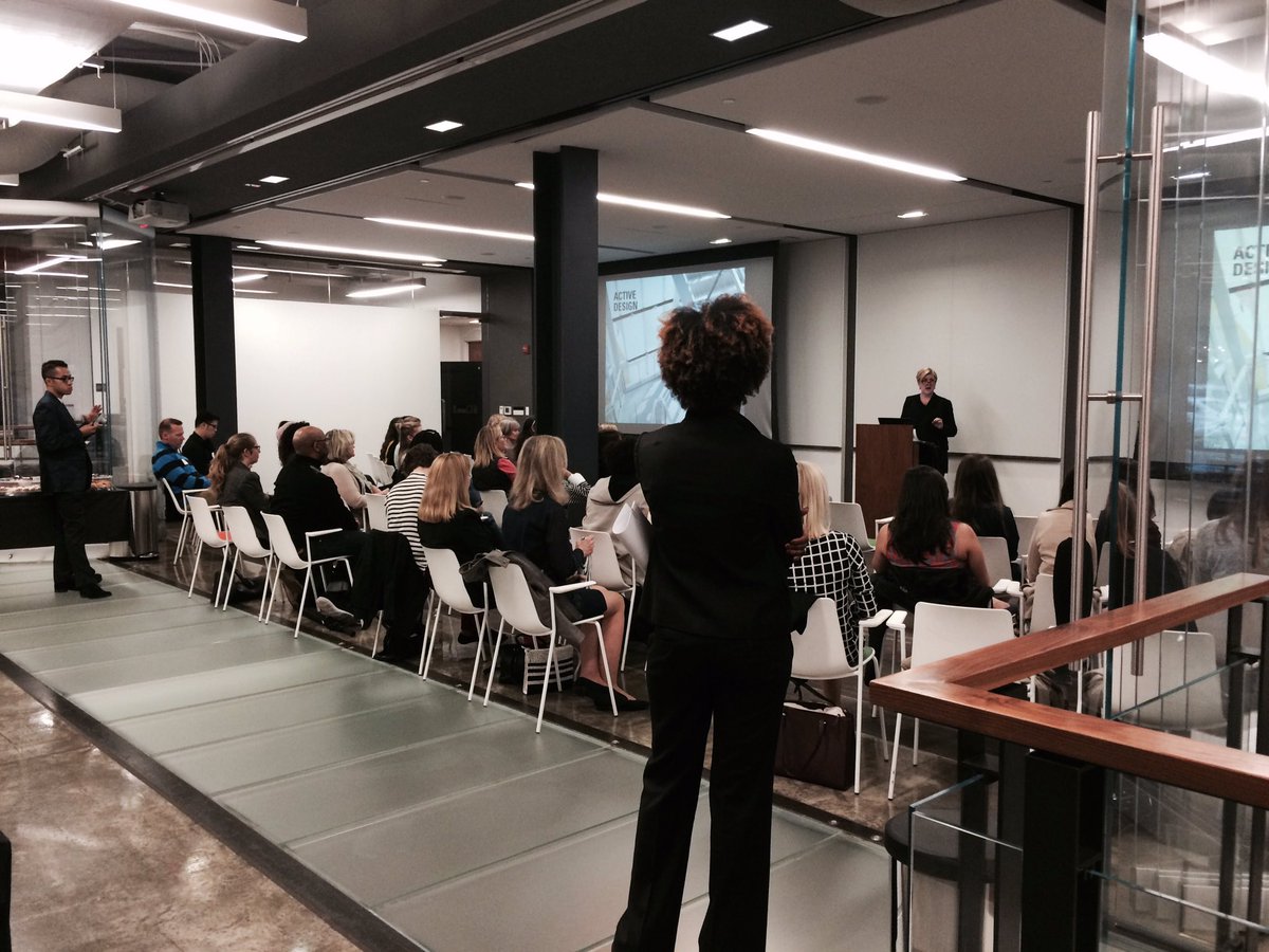 ASIDDCMetro's tweet photo. Lightening talks #DAC #ActiveByDesign #asidstudents @DCArchCenter @ASID #asidwashmetro https://t.co/h6e5TVgcKi