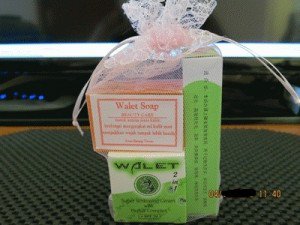 CREAM WALLET 2 In 1. KRIM Siang Malam, whitening dg kandungan SPF 30. Invite PIN 54D664D4 / WA 081909708193