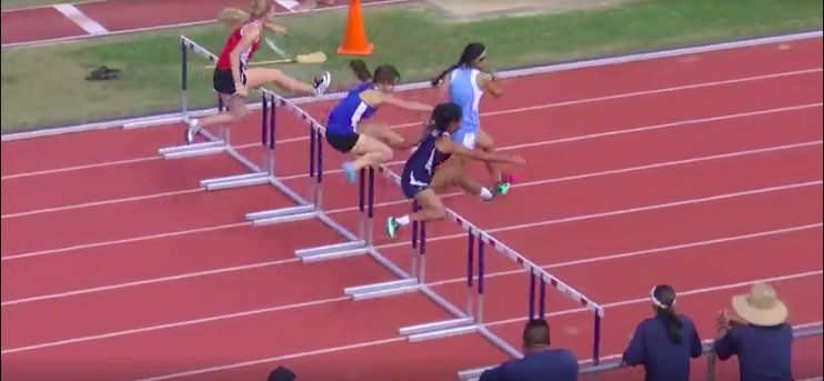 Kea_ea_ea's tweet photo. Hiki iaʻu ke hurdle i kūkuluʻana. #kamoanianilehua #kshawaii #formation https://t.co/pIPsGJfRqy