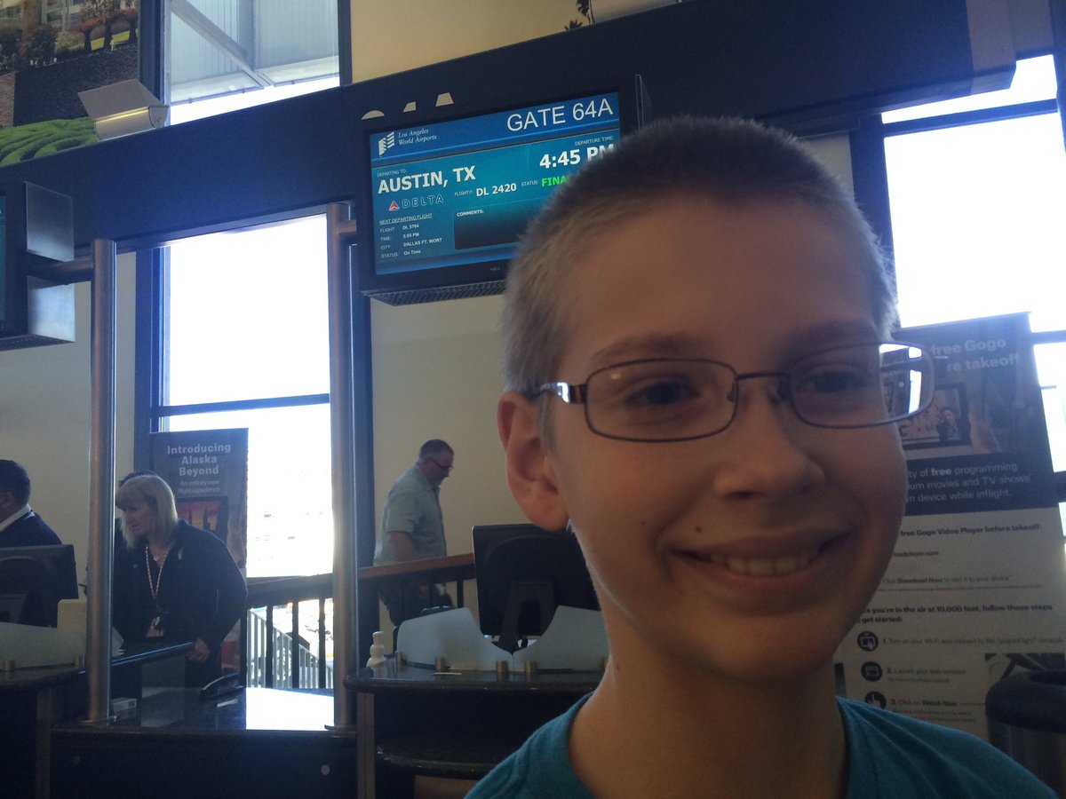 oneyearroadtrip's tweet photo. Heading to #austin #tx to speak at the @tedxlaketravishigh event!! #OYRT #GenerationOfGenerosity https://t.co/0lmW0IhJa3