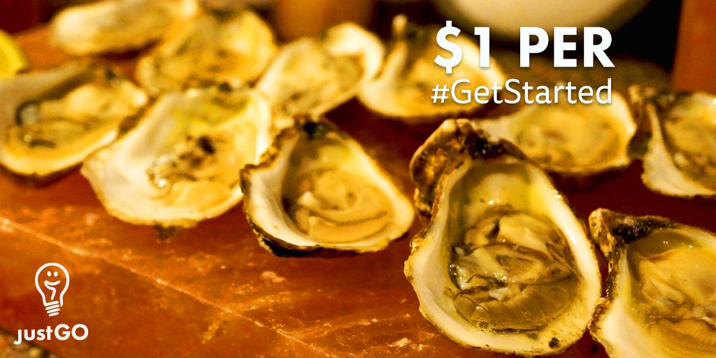 wecanjustgo's tweet photo. I FREAKING LOVE OYSTERS #DollarOysters #JustGoLive https://t.co/eMCM6dHVBu https://t.co/MAFlnU3DJX