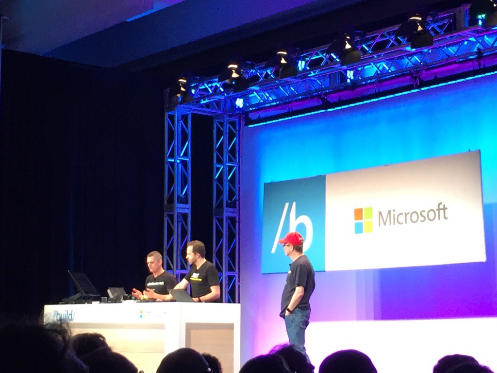 burrsutter's tweet photo. @shanselman @toddmancini @coolcsh #Build2016 #dotNETonRHEL https://t.co/pfrrD88dxv