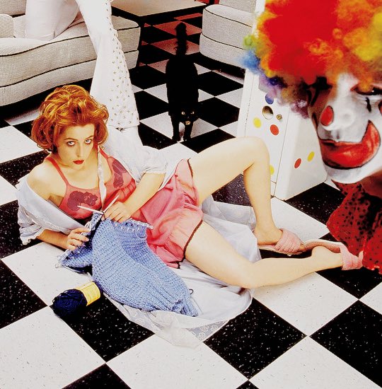 gillianposts's tweet image. Gillian Anderson by Mark Seliger, 1997.