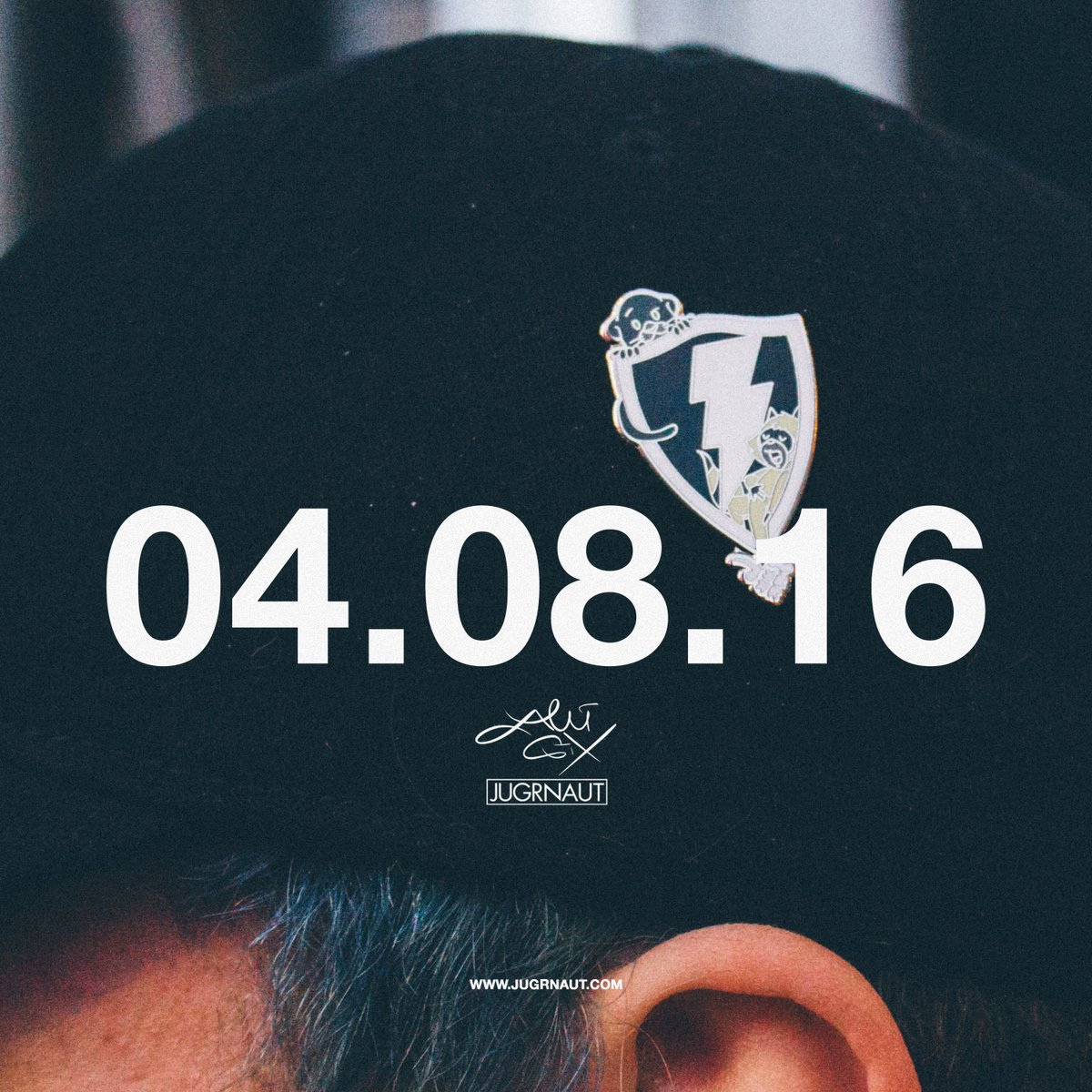 Jugrnaut's tweet photo. π₯π¨π #Jugrnaut x #alisix lapel pin available 4/8/16 in-store and online #csws #chicagoeverywhere https://t.co/DL2zKdaTBK