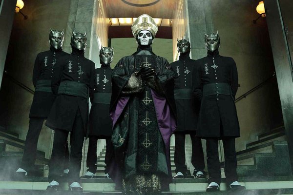 liveinlimbo's tweet image. What makes @thebandGHOST so awesome? Find out in our '5 Reasons You Should See Ghost Live'! lil.fm/1RyYsp5