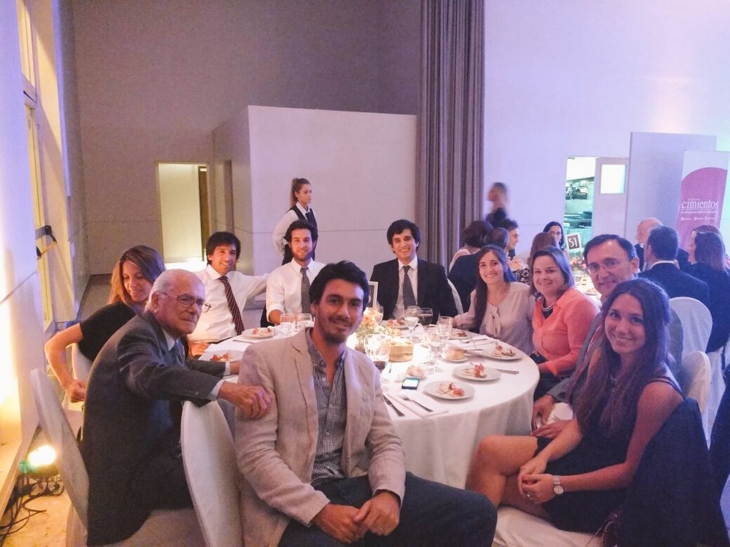 #SomosEduacación <a href="/Cimientos/">Cimientos</a>