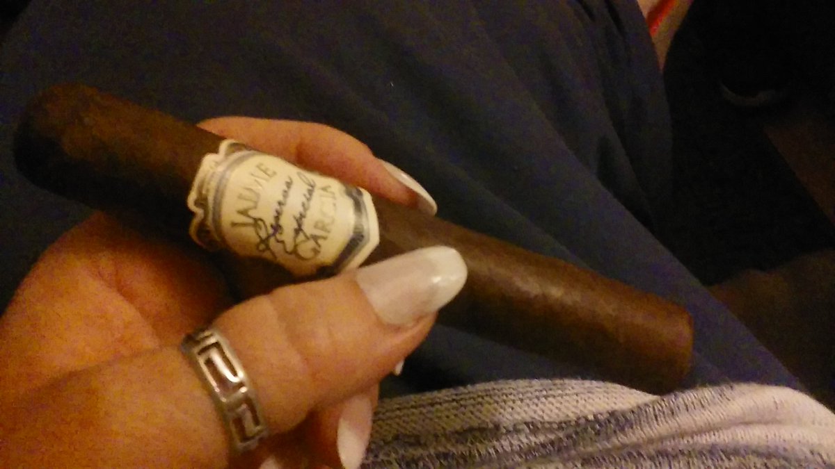 cigarchicnc's tweet photo. Round 4 Jaime Garcia boys and girls...what are you smoking tonight? https://t.co/nMOagtV0jH