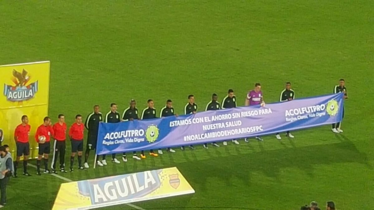 Futbolistas de <a href="/MillosFCoficial/">Millonarios FC</a> y <a href="/nacionaloficial/">Atlético Nacional</a> protestan contra <a href="/Dimayor/">DIMAYOR</a> por cambio de Horarios de juegos