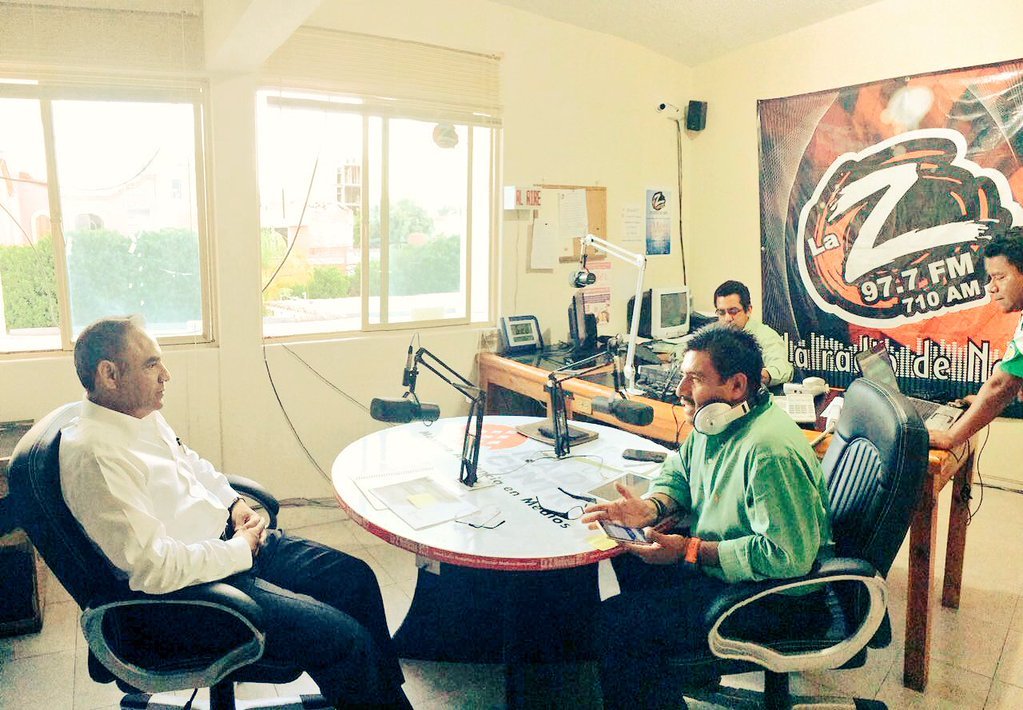 SSO_GobOax's tweet photo. Jefatura_GobOax : .GobOax GabinoCue se ha dado la tarea de escuchar a la gente #Participac… https://t.co/DXbG5IxU8D) https://t.co/0Vtm09qbL1