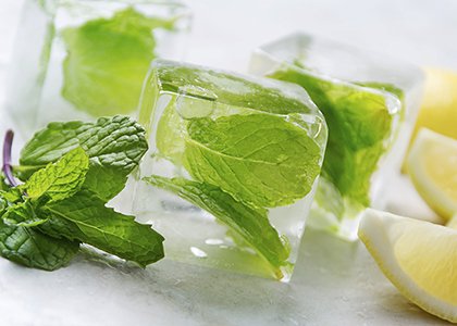 RebootWithJoe's tweet photo. #Cooking just got a lot easier with these #kitchen hacks! https://t.co/TDVTozhS4O https://t.co/8czBLD6lNR