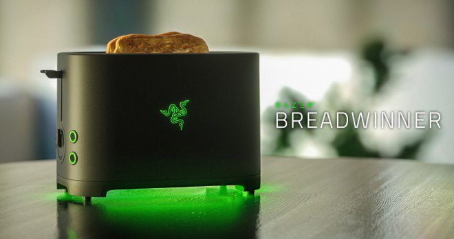 cowcotland's tweet photo. #Razer #ProjectBreadWinner : un grille pain qui a la classe ! https://t.co/mwHjS8hcKc https://t.co/BeLBUcZi8A