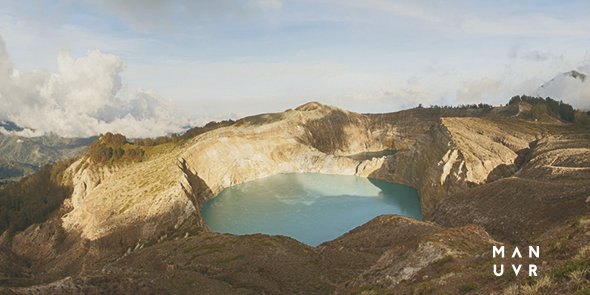 manuvrdotco's tweet photo. Tiga cerita di balik tiga warna Danau Kelimutu. Baca selengkapnya disini #danaukelimutu https://t.co/bB5s2hDjtX https://t.co/VLRxIjzUUF