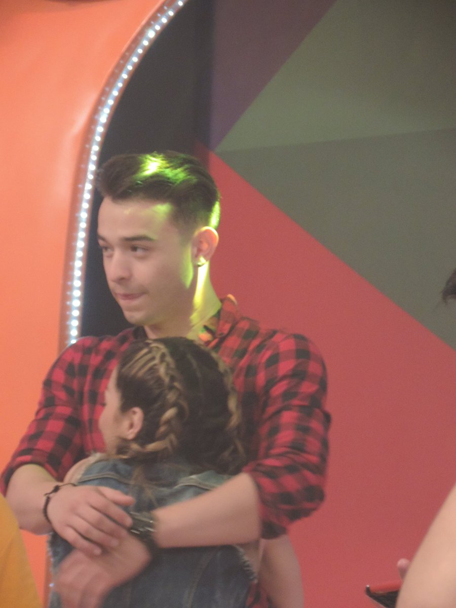 paty_lizet's tweet photo. No son lo más lindo? 😍 @HmGerardo @gabyramiirezz https://t.co/JlqYn4lQjm