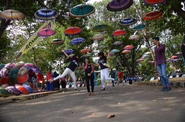 I love you somuch guys!!!♥ <a href="/adellasiregar/">dengott</a> <a href="/ReviDNS/">Revi</a>