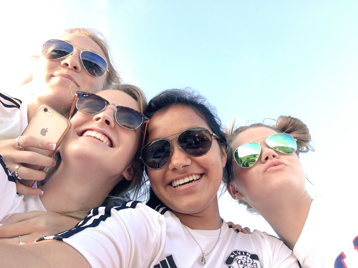 smith_ryleigh's tweet photo. Come watch us play Fort Bend Austin in the 2nd round of playoffs at Hightower high school @ 6:00😊😊😊😊😊😊#bethere https://t.co/rDi9KlNJya