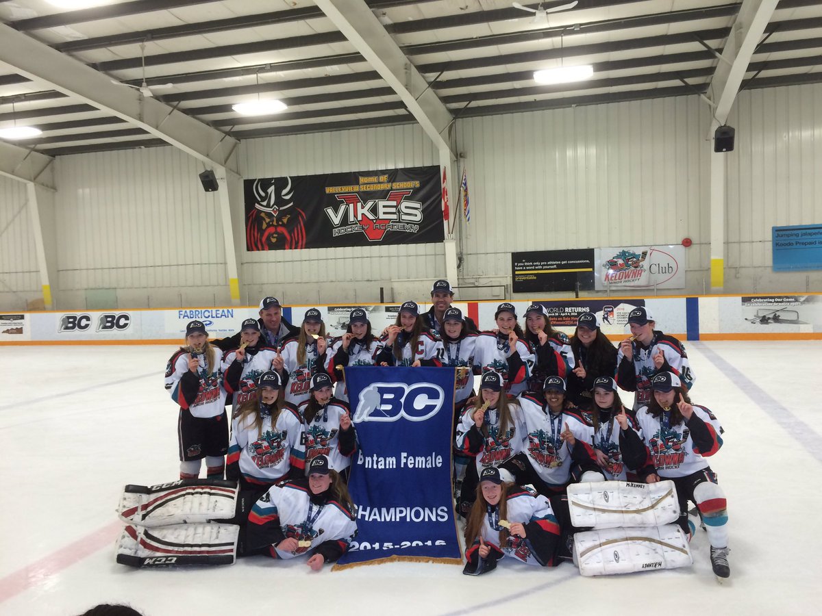 Crankerup77's tweet photo. Congratulations to the Kelowna Female Bantam Rockets on winning the 2016 hockey provincials #proud #ordertherings https://t.co/rZ9Z58CrRD
