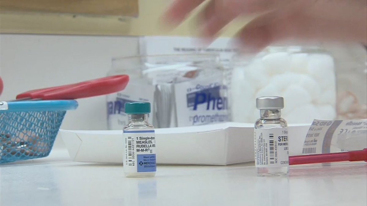 Recent outbreaks of measles, pertussis result of not vaccinating kids, researchers say bit.ly/1SpUjn0?utm_me… https://t.co/dxeZTcuzXZ