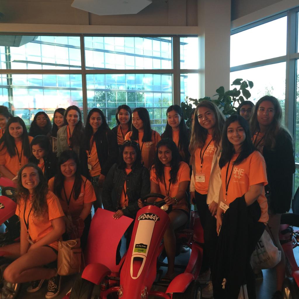 GoDaddyLife's tweet image. Shehacks at GoDaddy. #sheplusplus #includefellowship16
Future computer scientists!  We loved hosting you. #smart