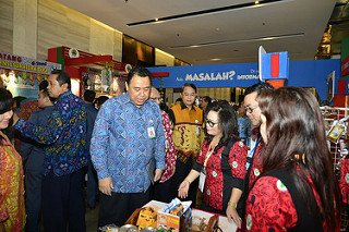 Dalam #Rakerkesnas2016 terdapat pameran inovasi bertema “Promotif&amp;Preventif dlm mendukung Pelaksanan Keluarga Sehat”