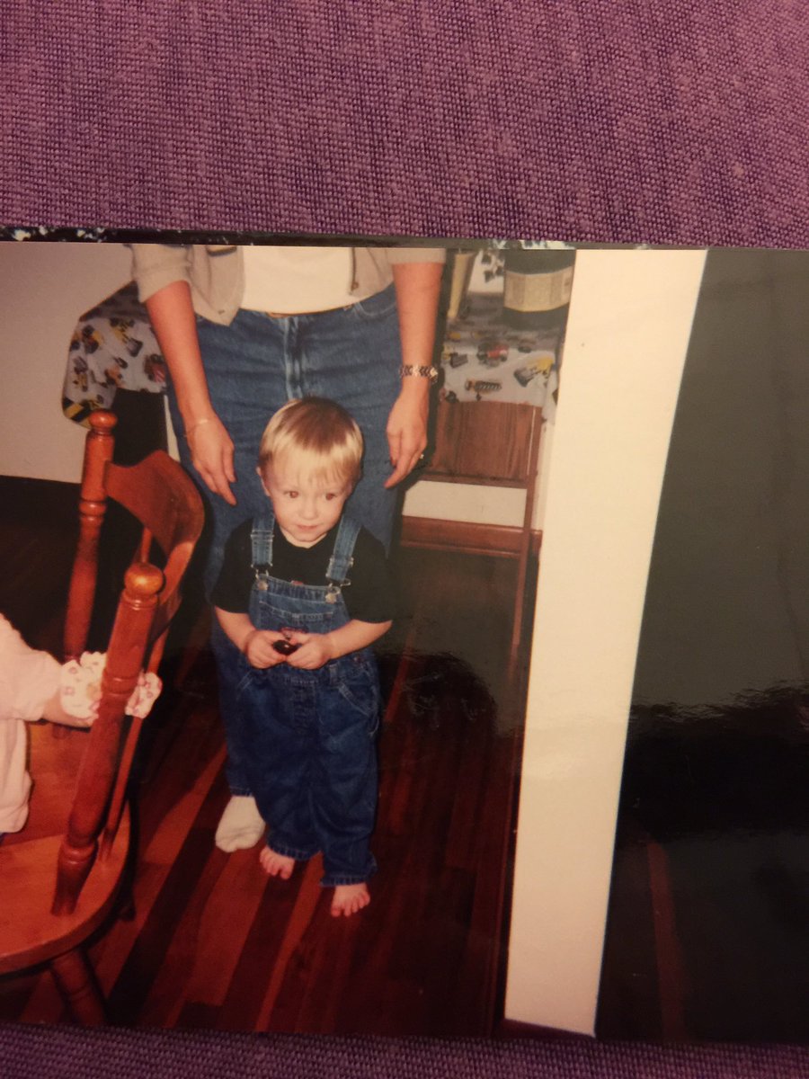 aliciaak4's tweet photo. hey @braydenmetzger look what I found #BFF #bbcuz 😎 https://t.co/i8f3KK4QLy