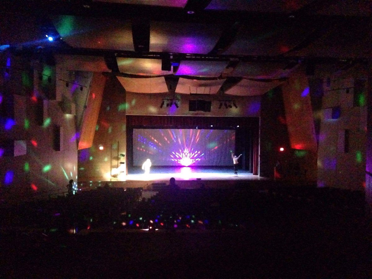 rmhselectrics's tweet photo. With over 200 lighting cues and over 40,000 total watts of stage light, Mr. RMHS will certainly be lit @ 7 tomorrow https://t.co/nBuPFMZDAr
