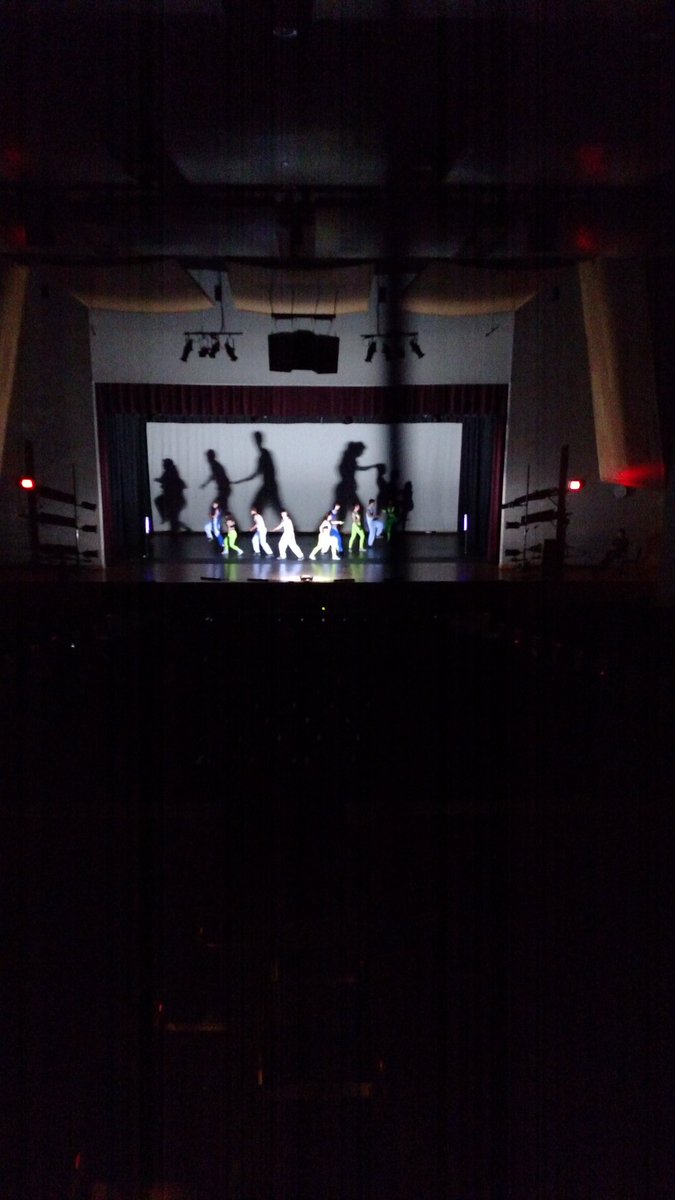 rmhselectrics's tweet photo. With over 200 lighting cues and over 40,000 total watts of stage light, Mr. RMHS will certainly be lit @ 7 tomorrow https://t.co/nBuPFMZDAr