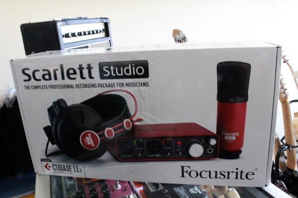 Ready stock Focusrite Scarlett studio bundel #recordingstuff #tokoalatmusik #hurtrock #bandung #bandungjuara