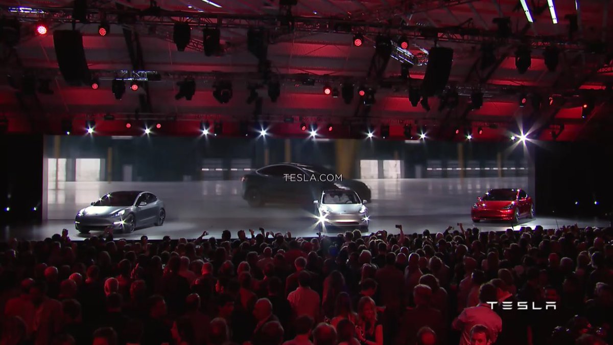 nacsua's tweet photo. Good looking car @elonmusk 
#Tesla model 3 https://t.co/dpwZ48Rwfm