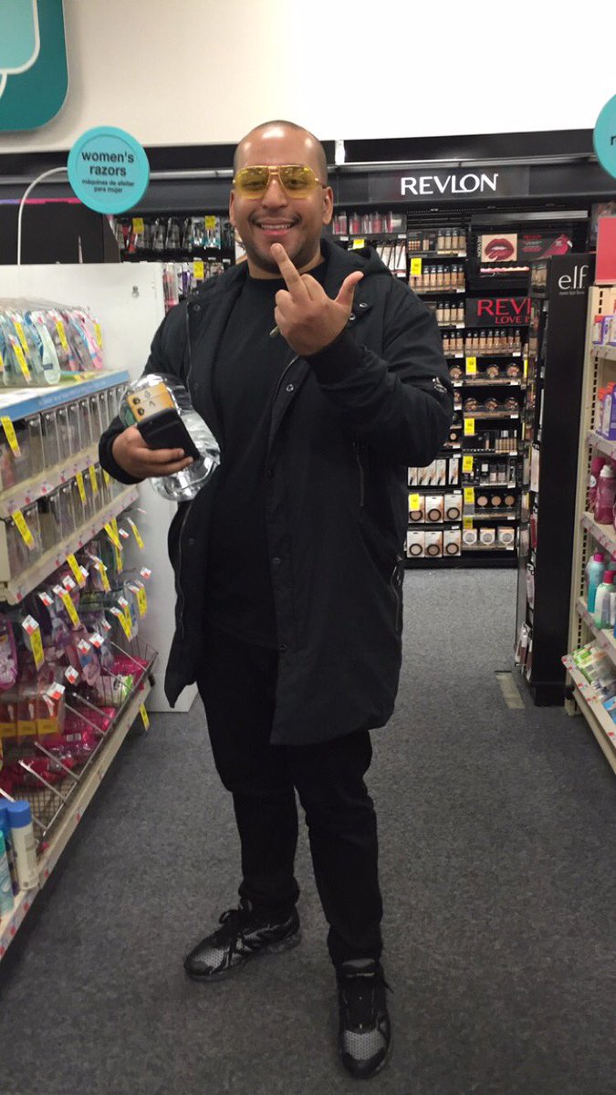 GetLikeDanny's tweet image. Good seeing u tonight brother @40oz_VAN