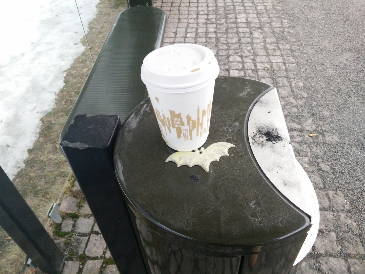 RoadationRahul's tweet photo. Batman was here last night. #BatCoffee #BatBin #BatmanvSuperman #DawnOfJustice , literally https://t.co/1PdeDluBKc