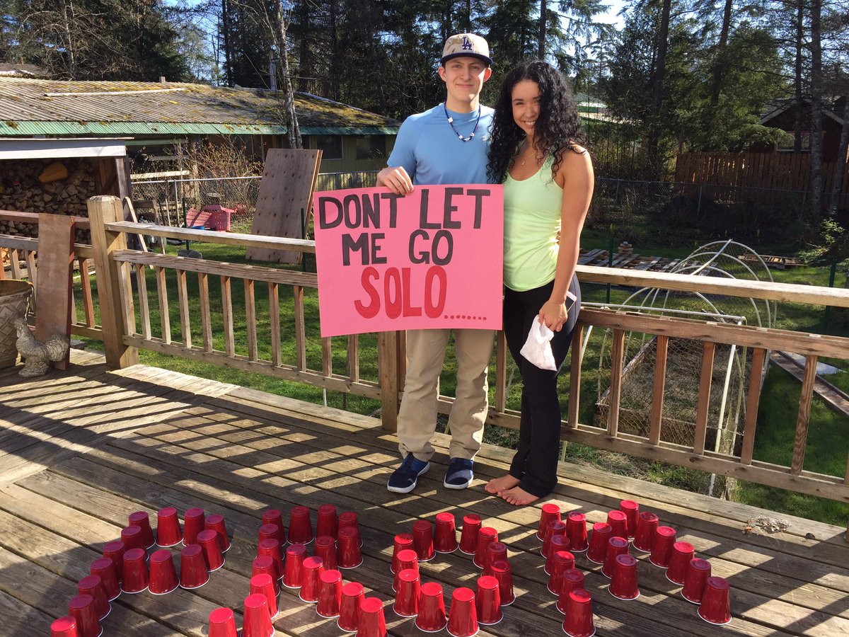 braden_case's tweet photo. Prom date✔️ #PromProposal #futurepromqueen https://t.co/1nPJlDqvOi